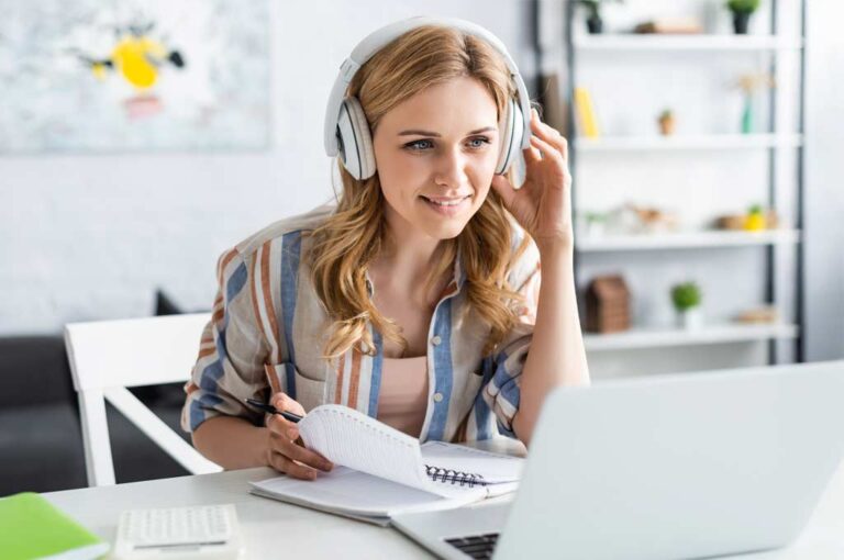 Flipping the Classroom and Integrating Blended Learning to Redefine inlingua’s EFL Materials