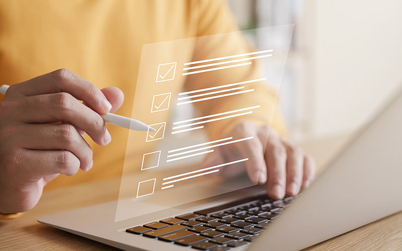 Learner completing an online English assessment to evaluate language skills and determine the most suitable course level